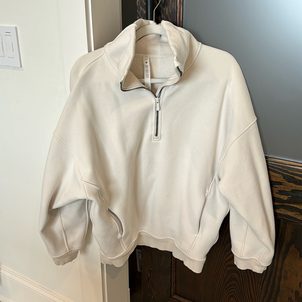 Lululemon pullover
